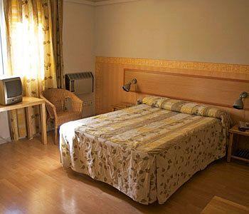 Apartments Europa Barselona Dış mekan fotoğraf